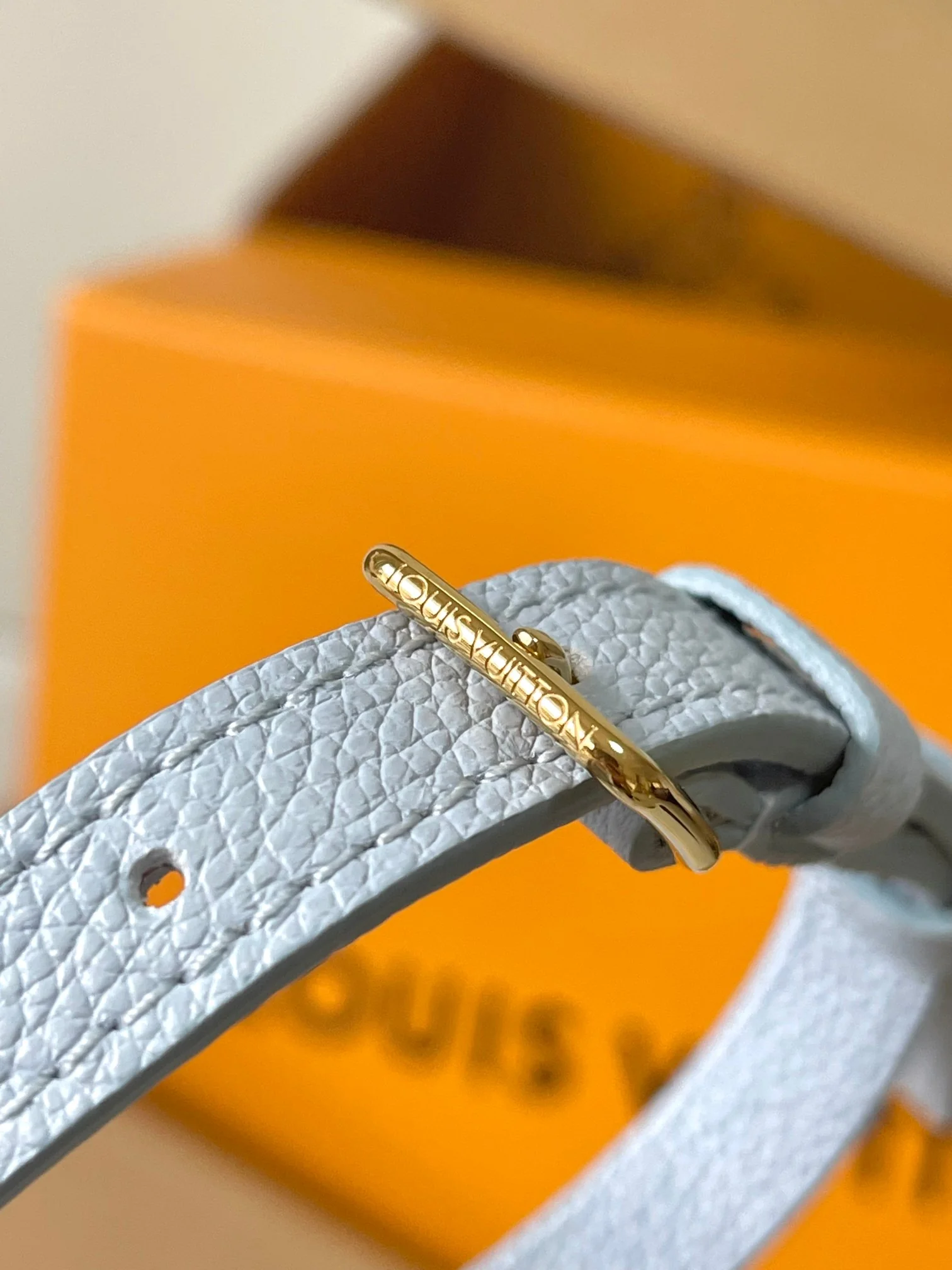 Louisvuitton OnTheGo Small Handbag M46840 25x19x11.5cm - description_image7