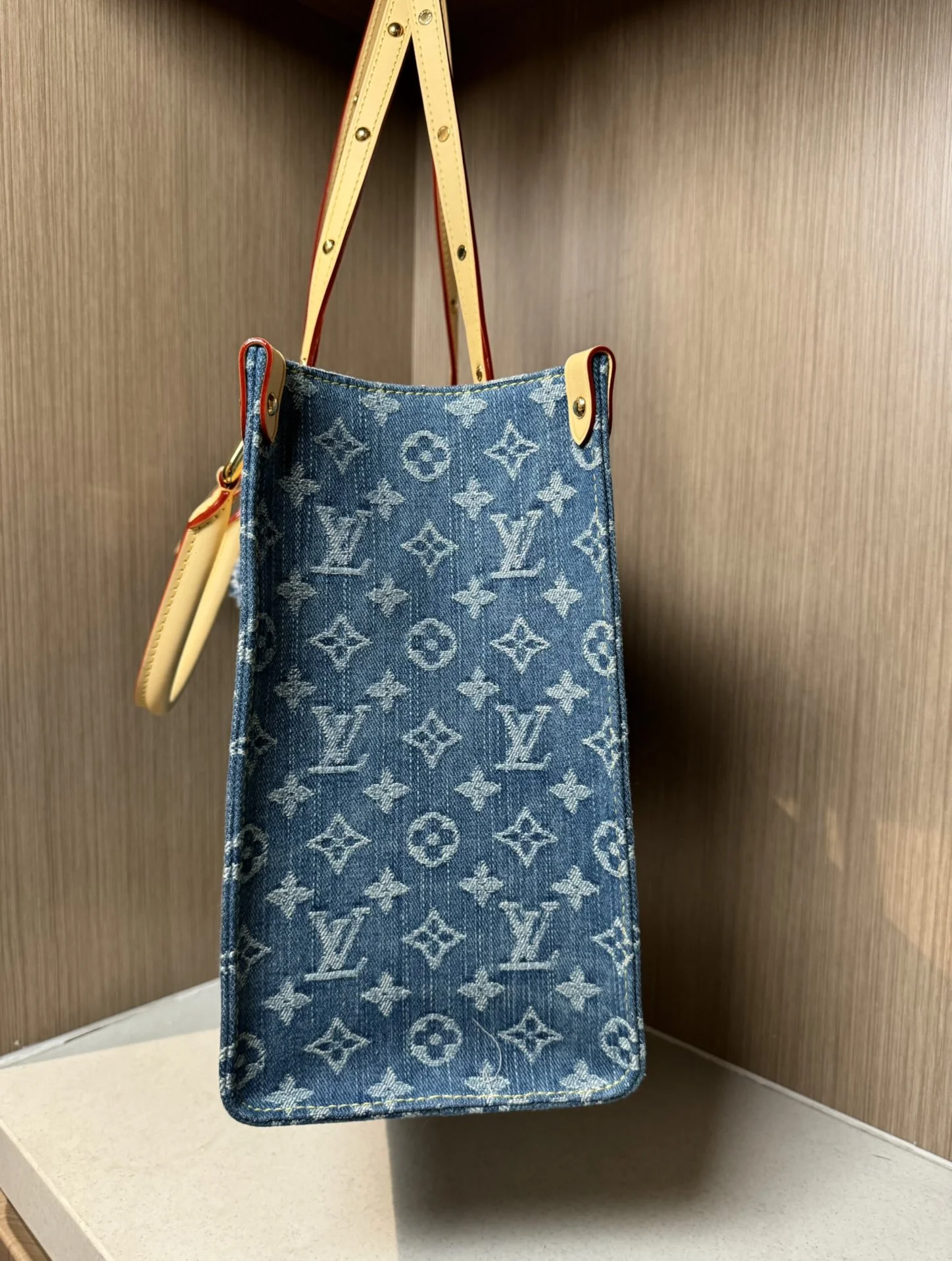 Louisvuitton Onthego Medium Tote M46871 35x27x14 cm - description_image3
