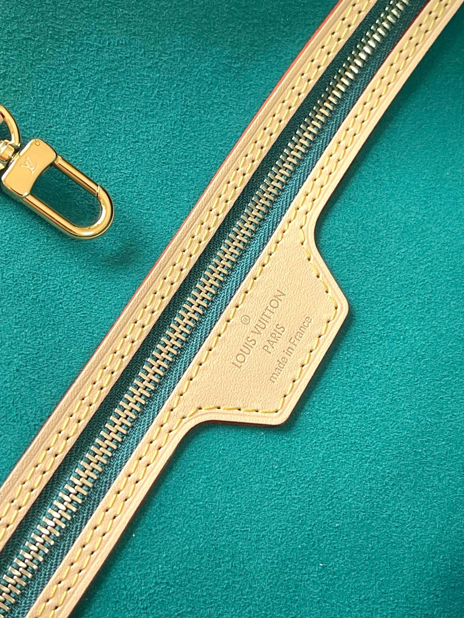 Louisvuitton Neverfull Medium Tote M47200 31x28.5x17 cm Louisvuitton Neverfull Medium Tote M47200 31x28.5x17 cm - description_image6