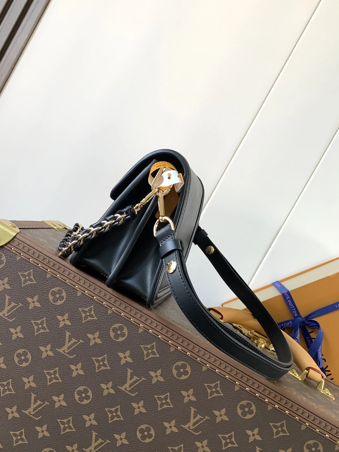 Louis Vuitton Dauphine M56141 Black - image2