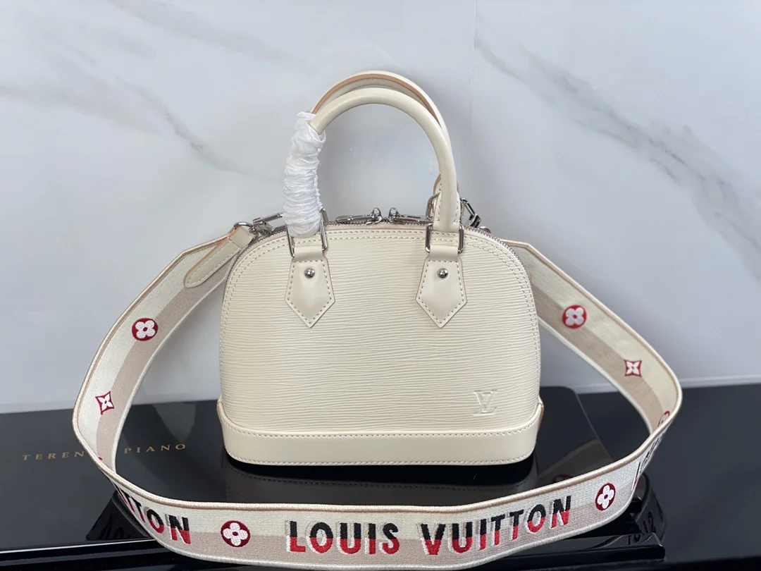 Louis Vuitton Alma M58706 White - image3
