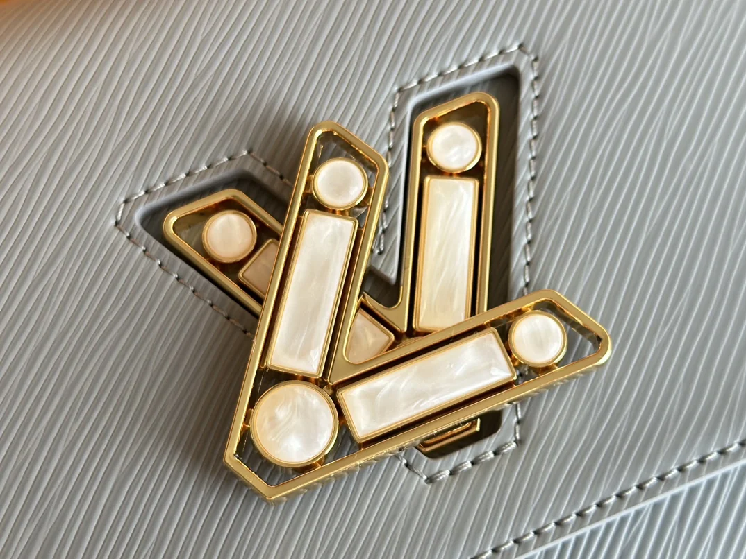 Louis Vuitton Twist M59218 Gray - image6