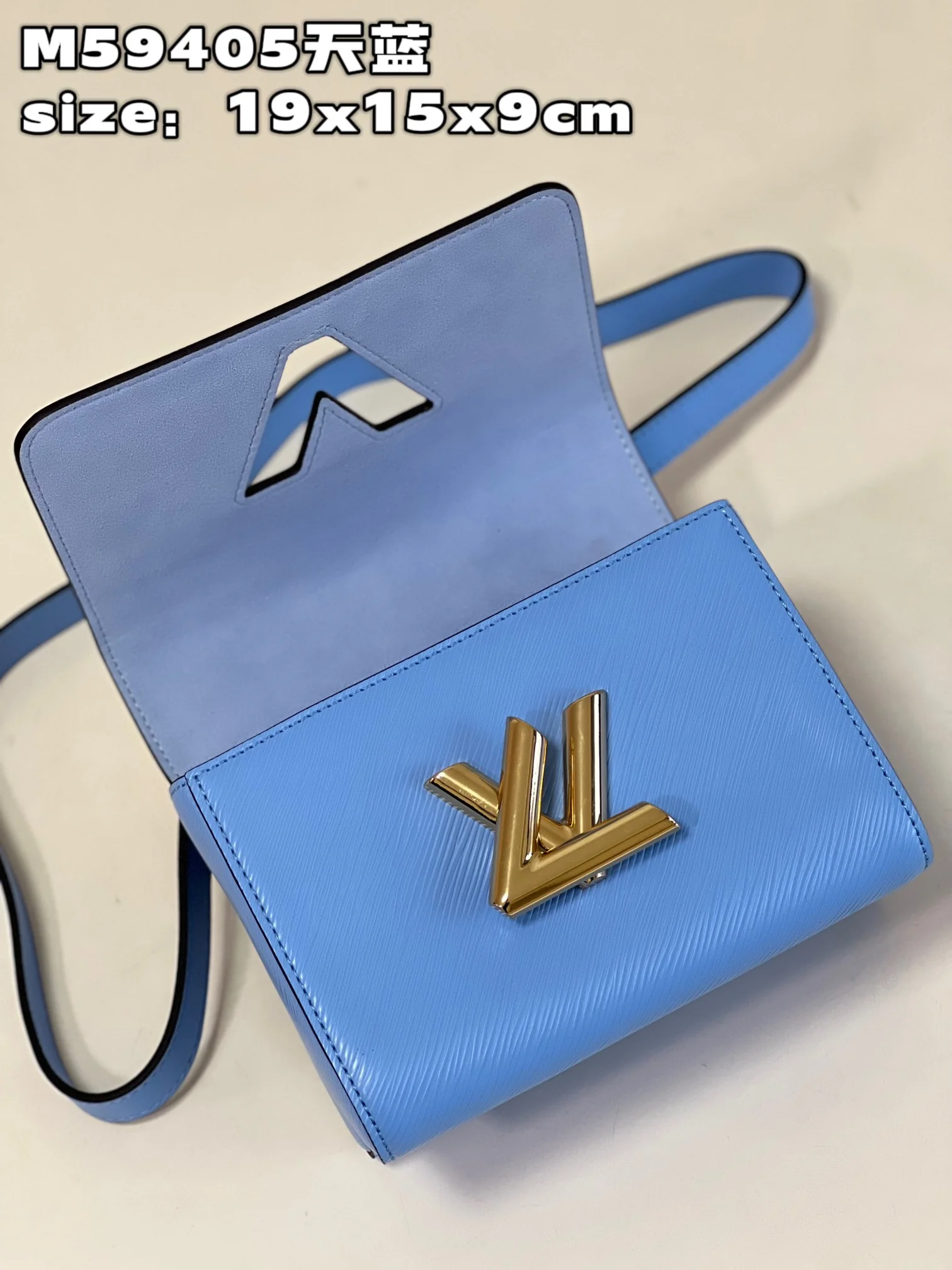 Louis Vuitton Twist M59405 Sky Blue Louis Vuitton Twist M59405 Sky Blue - image7