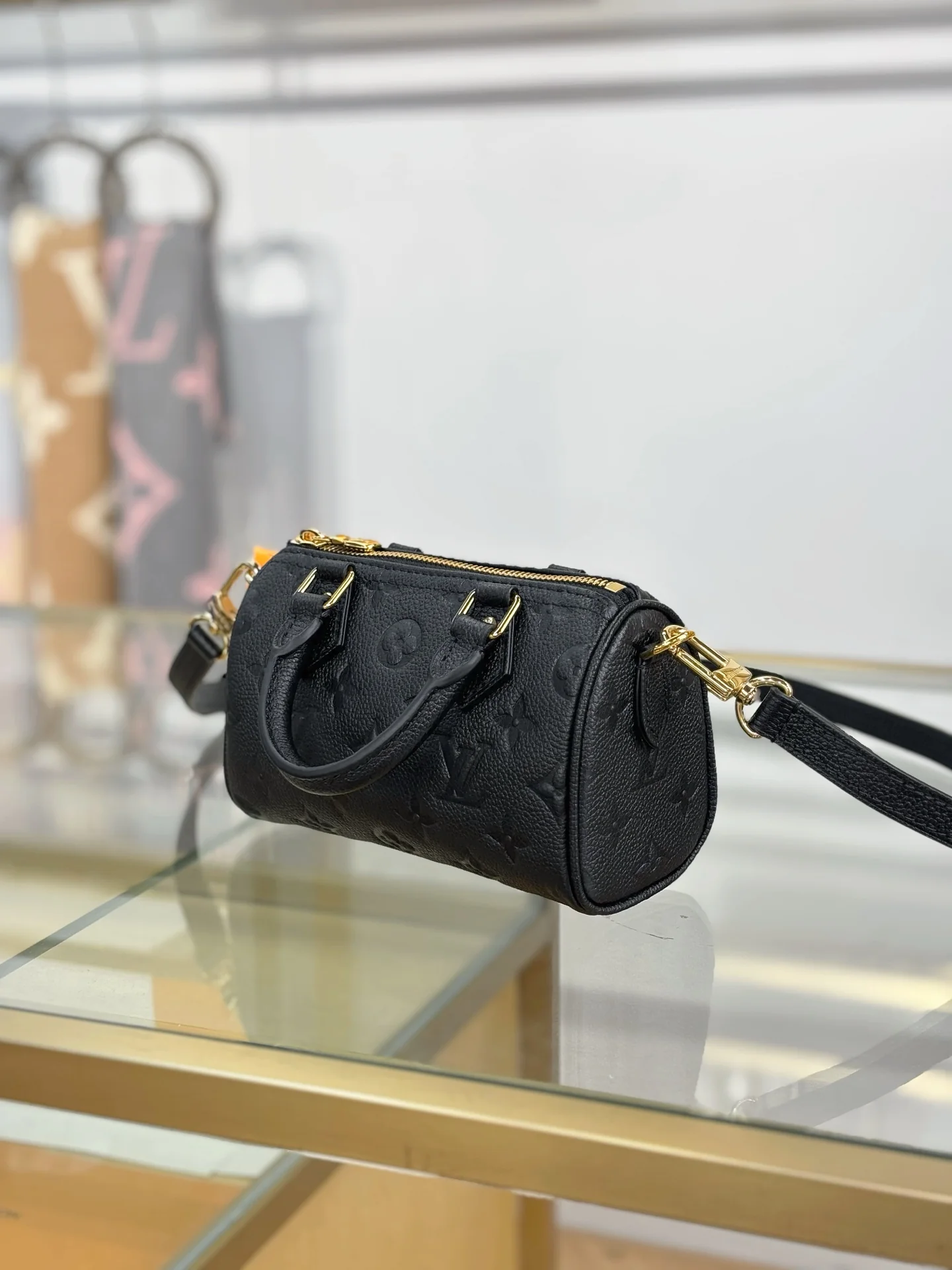 Louisvuitton Nano Speedy Handbag M82450 16x10x7.5cm - description_image3