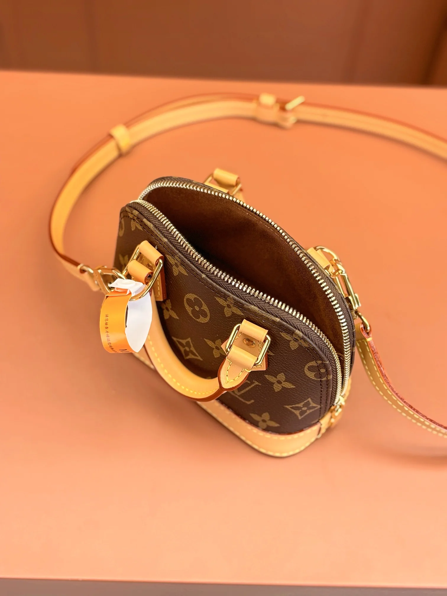 Louis Vuitton Alma M82717 Brown 18cm 18x12x8 cm - image4