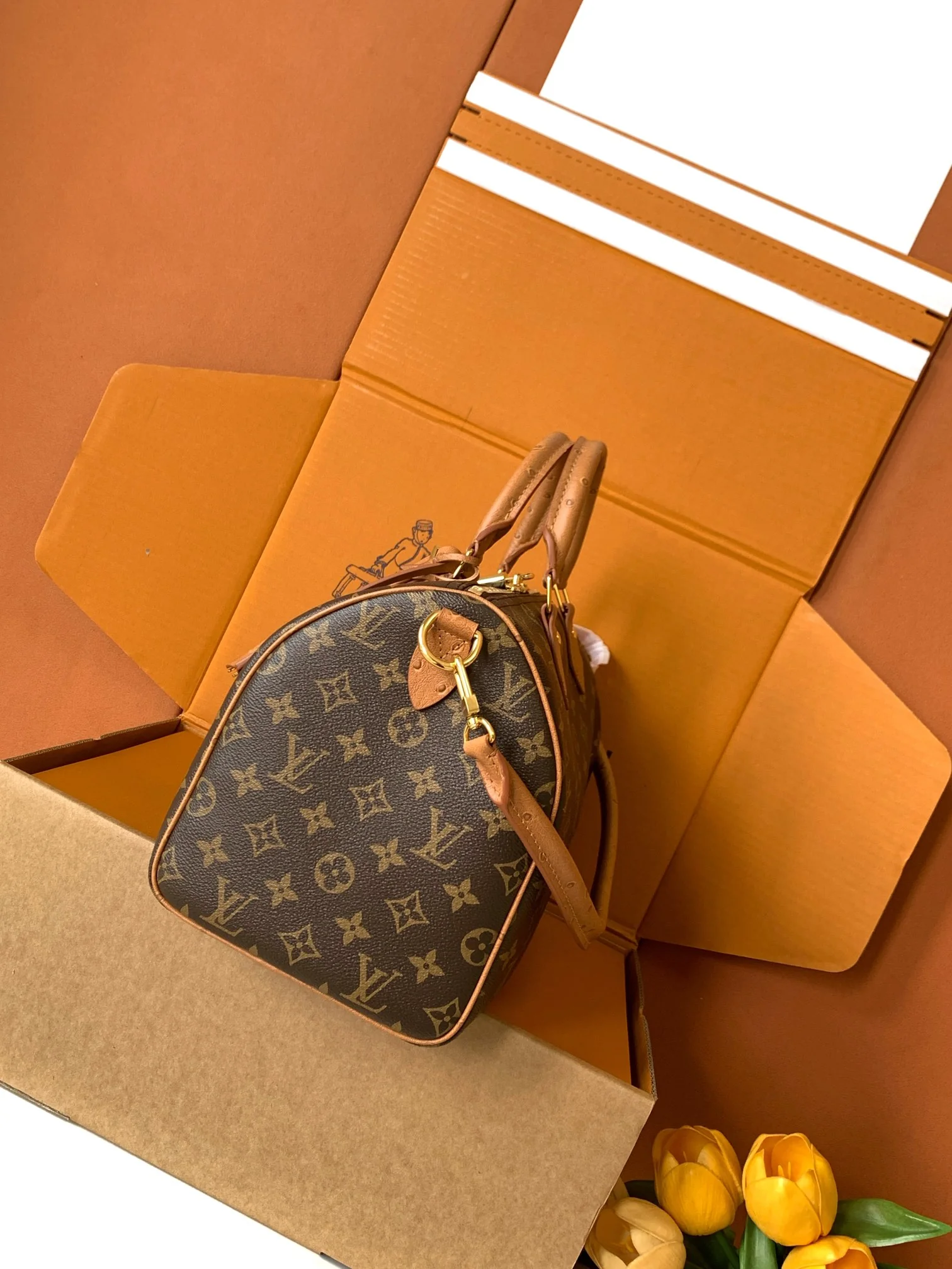 Louisvuitton Speedy Soft 30 Handbag M87212 30 x 21 x 17 cm - description_image2