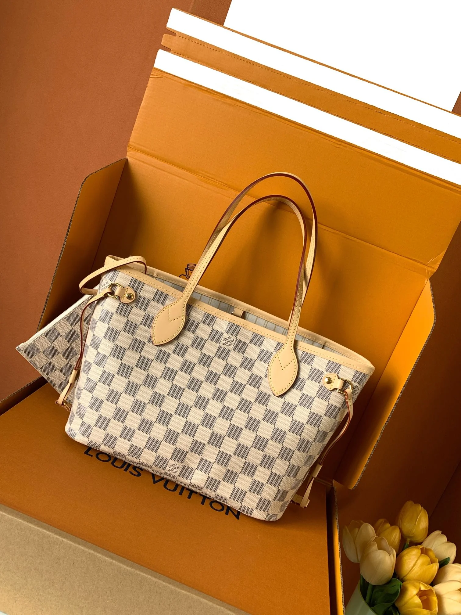 Louisvuitton Neverfull MM Medium Tote N40605 28 x 14 x 31 cm - description_image1
