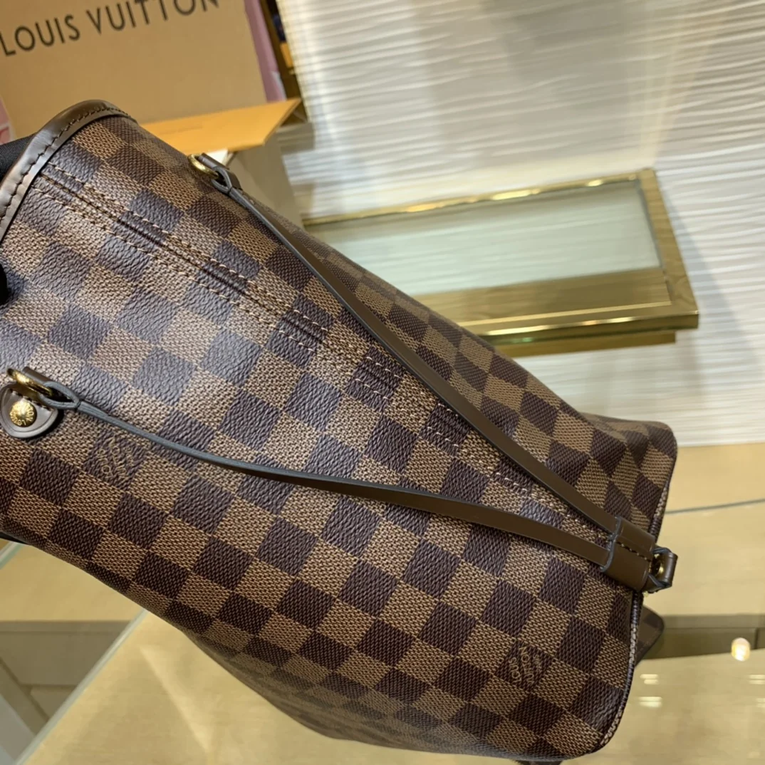 Louisvuitton Neverfull Medium Tote N41358 32 x 29 x 17 cm - description_image6
