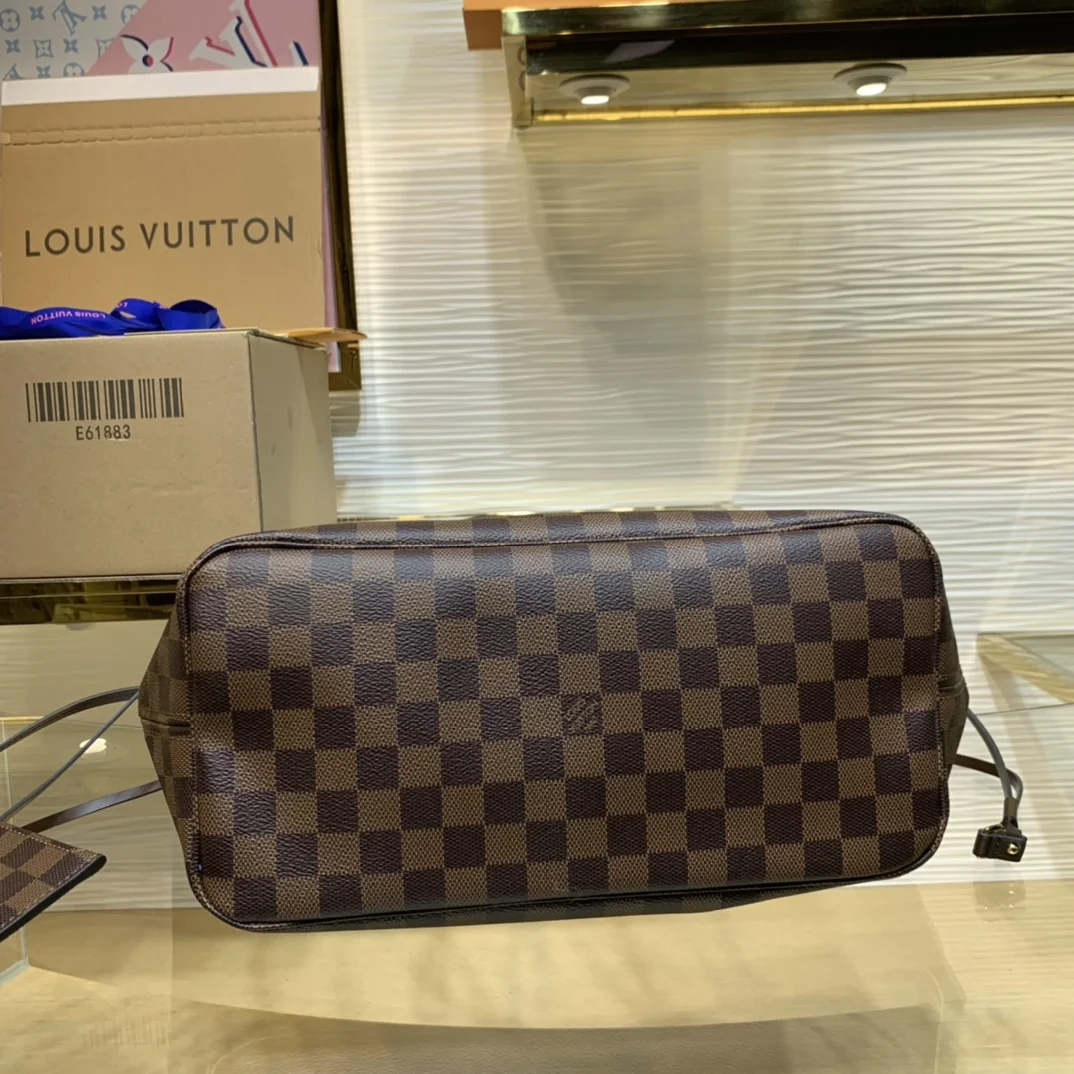 Louisvuitton Neverfull Medium Tote N41358 32 x 29 x 17 cm - description_image7