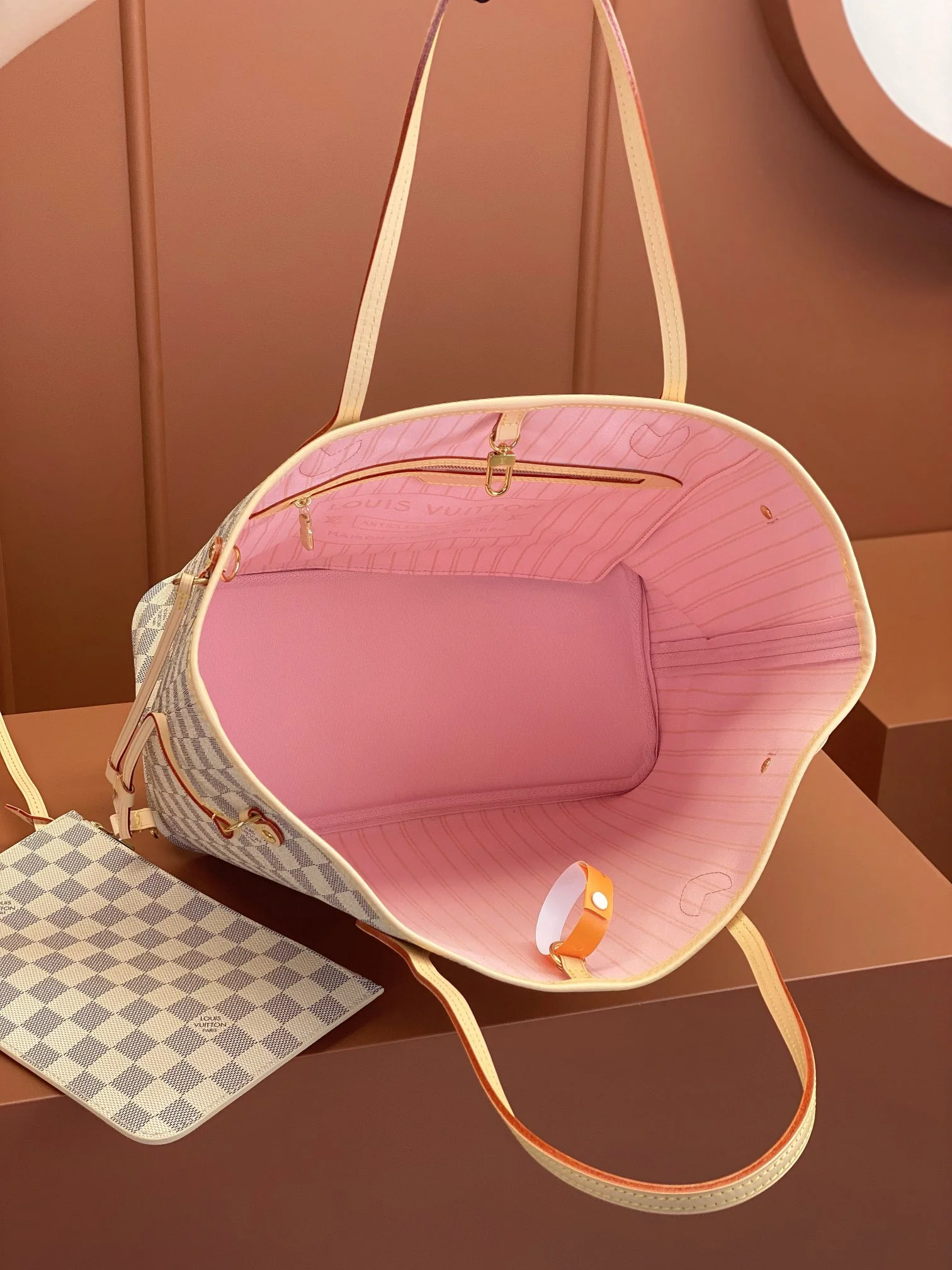 Louisvuitton Neverfull Medium Tote Bag N41605 31x28x14 cm - description_image5