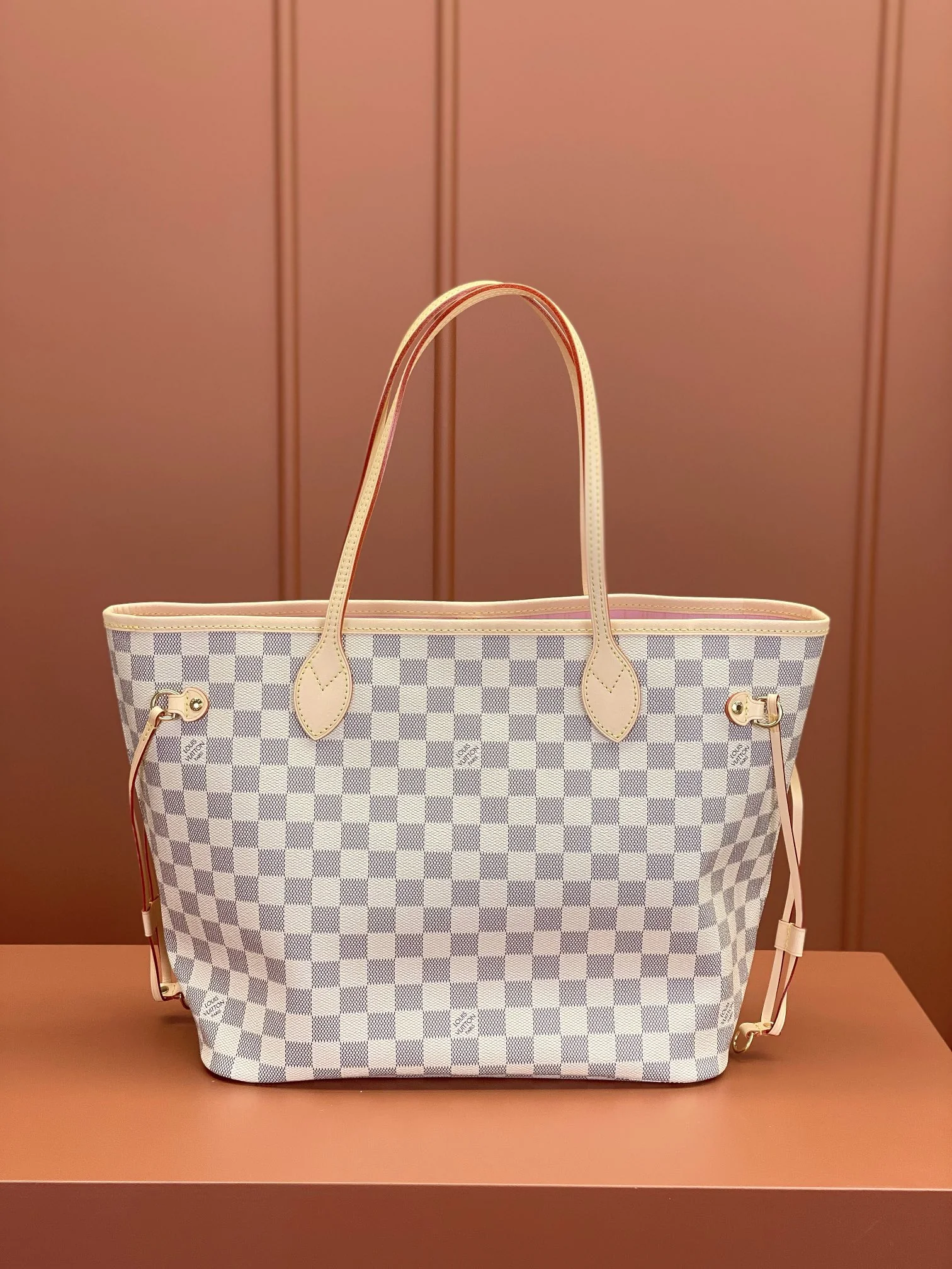 Louisvuitton Neverfull Medium Tote N41605 31x28x14 cm - description_image8
