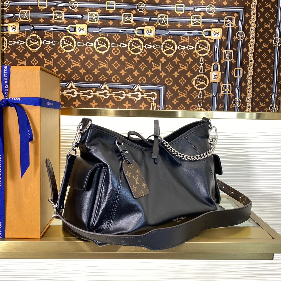 Louisvuitton CarryAll Cargo Small Handbag 33.5 x 23 x 15 cm - description_image2