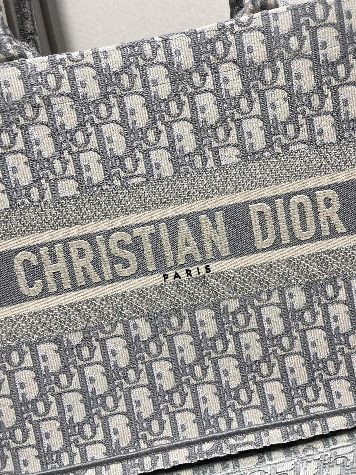 Dior Book Tote 36x27x16 cm - description_image2