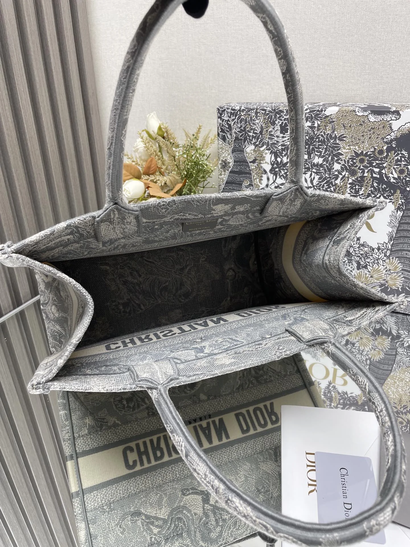 Dior Book Tote 36x27x16 cm - description_image9