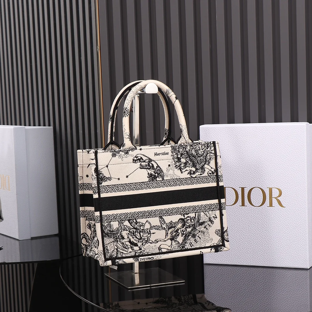 Dior Book Tote Small 26.5x21x14 cm - description_image3