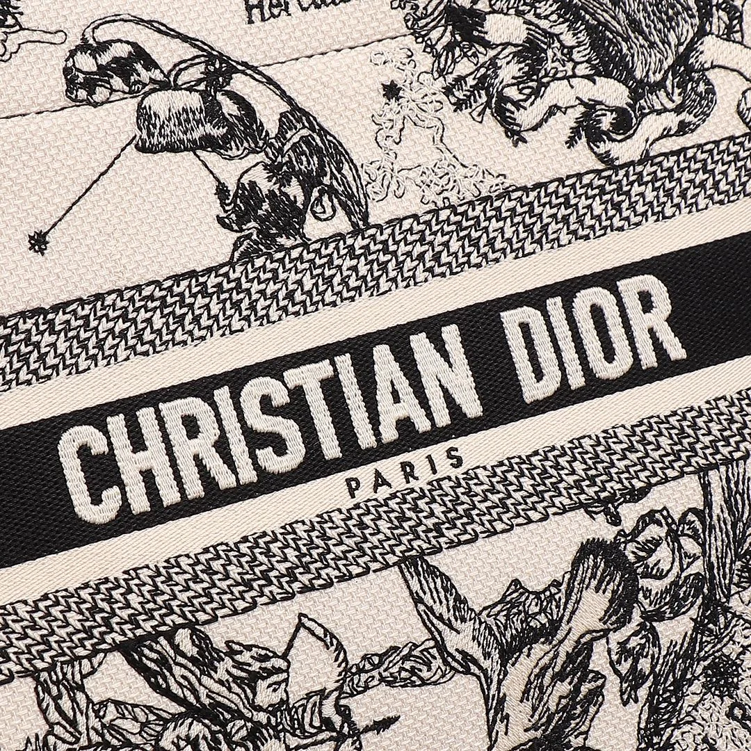 Dior Book Tote Small 26.5x21x14 cm - description_image7