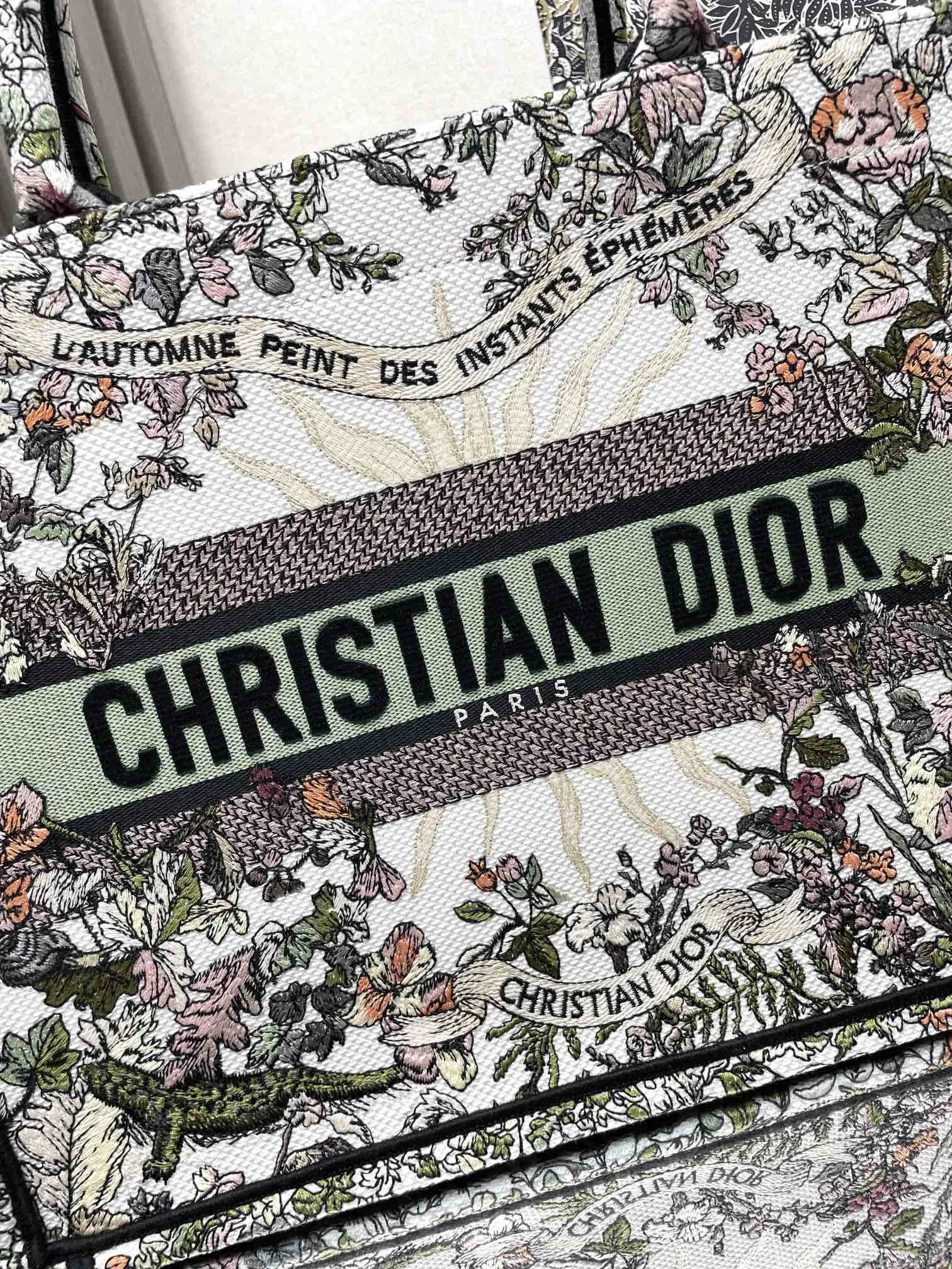 Dior Book Tote Medium Floral Embroidered Tote 1296 36x27x16 cm - description_image2