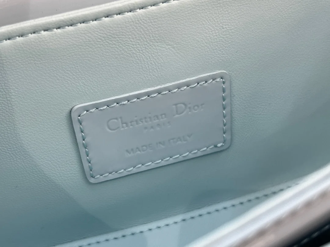 Dior 30 Montaigne Avenue To Handle 19x9x8 cm - description_image9