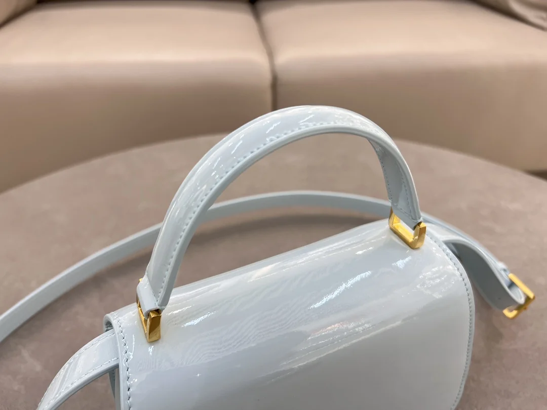 Dior Montaigne Avenue To Handle 19x12x6 cm - description_image3