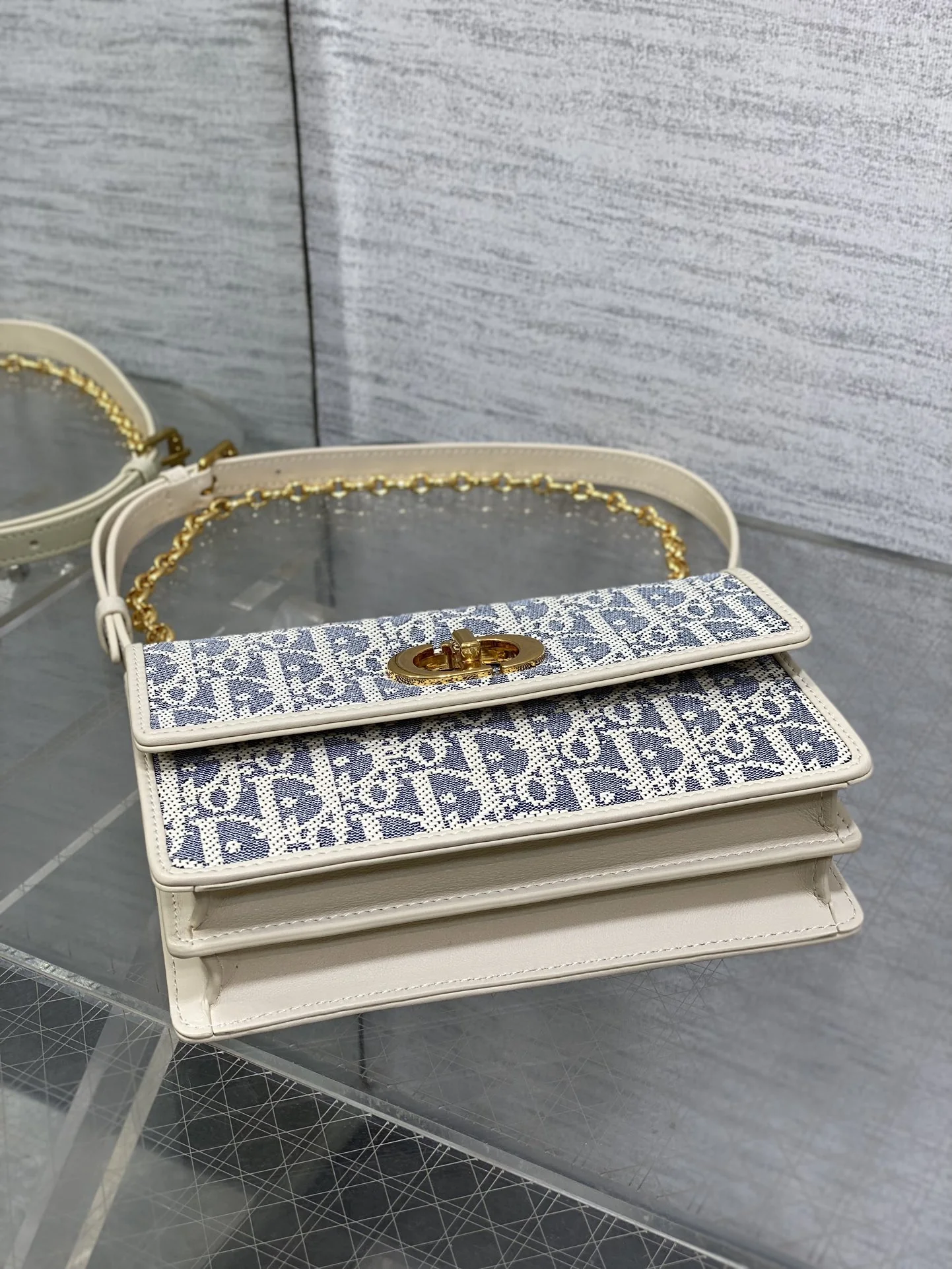 Dior Caro Miss Montaigne WOC Chain Shoulder Bag 18x12x5.5cm - description_image6