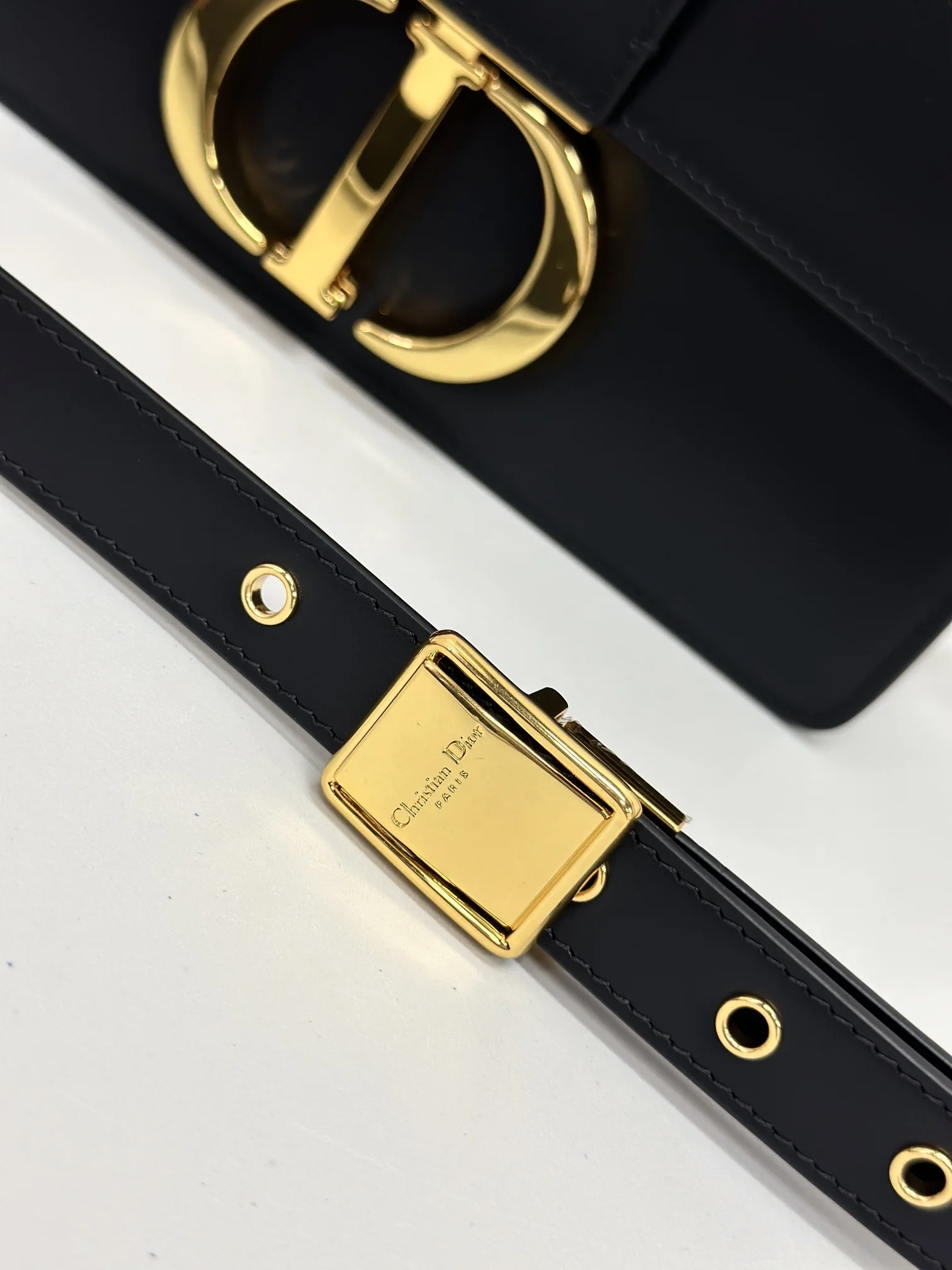 Dior Montaigne Handbag M9203 24x17x8 cm - description_image6