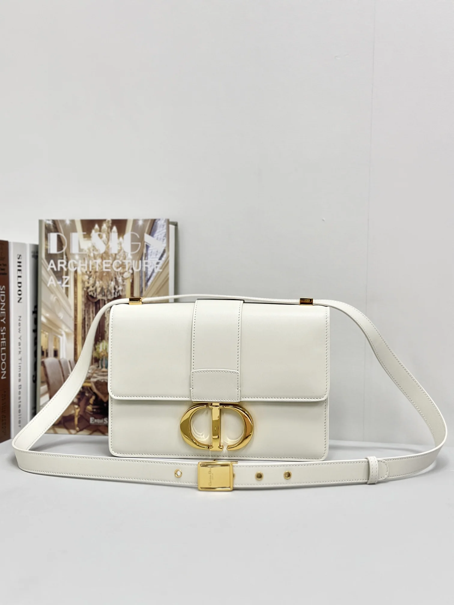 Dior 30 Montaigne Handbag M9203 24x17x8 cm - description_image1