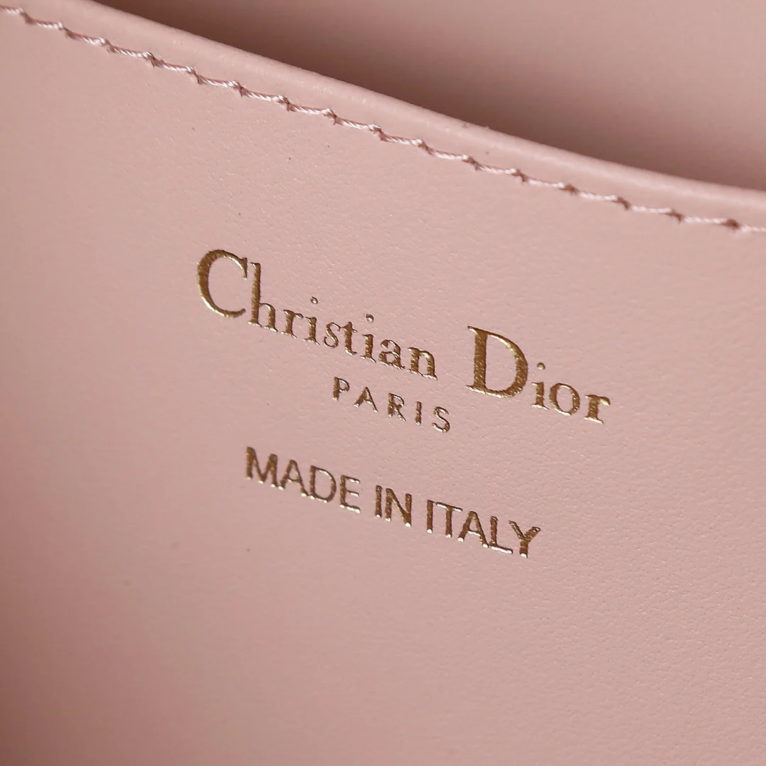 Dior Caro Backpack 23x11x25cm - description_image5