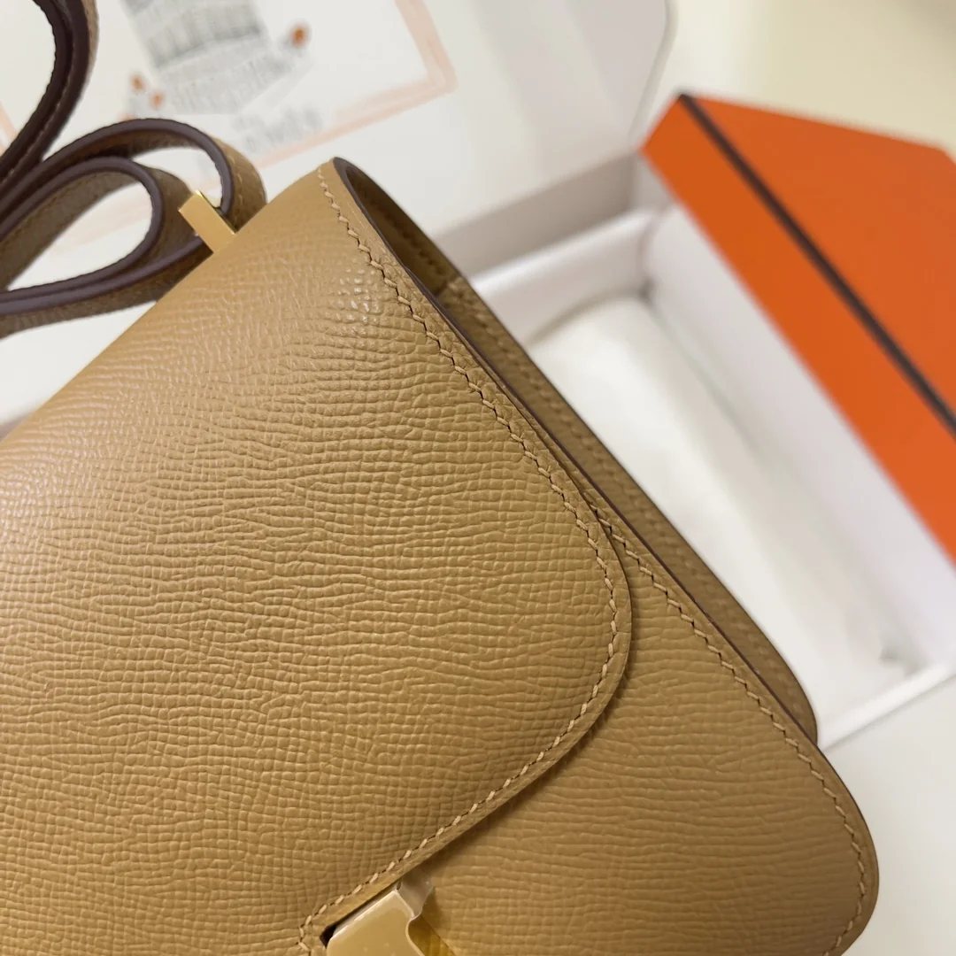 Hermès Constance Epsom Palm-Grain Leather Shoulder Bag 19cm - description_image6