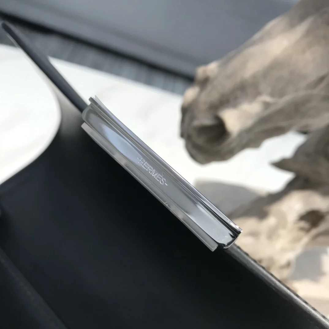 Hermès Constance Box Calf Leather Handbag 24cm - description_image7