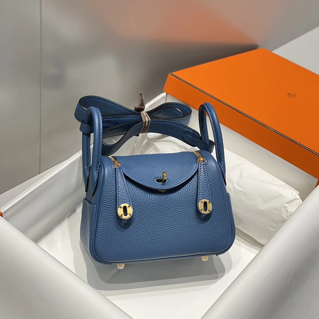 Hermès Mini Lindy Togo Leather 19.5cm - description_image2