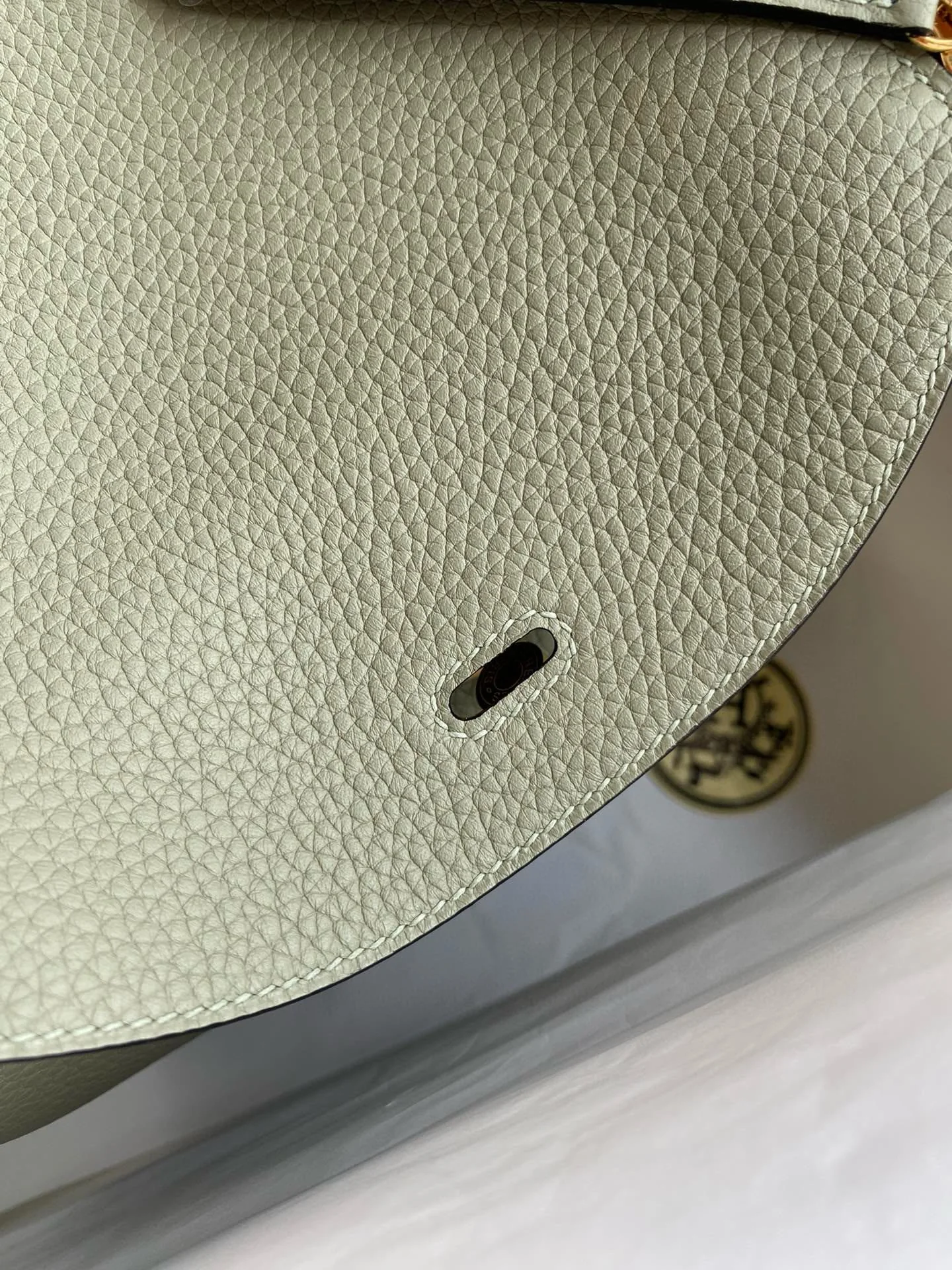 Hermès Lindy Original Imported TC Leather Hand-stitched 26cm - description_image5