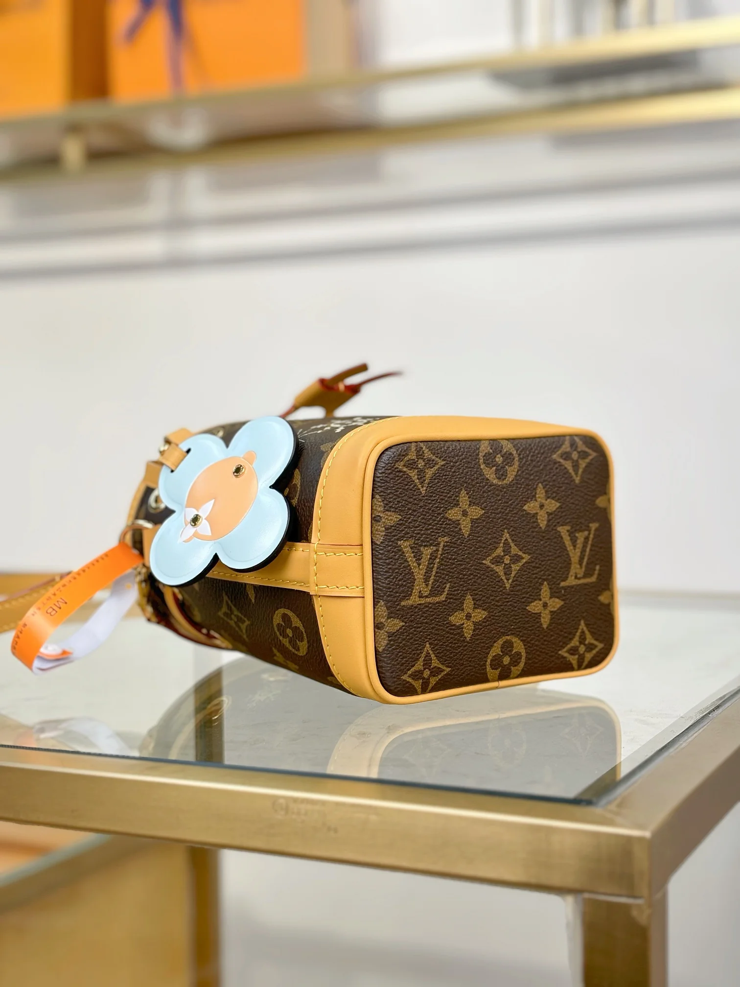 Louisvuitton Nano Noé Handbag M12221 16x13x10 cm - description_image6