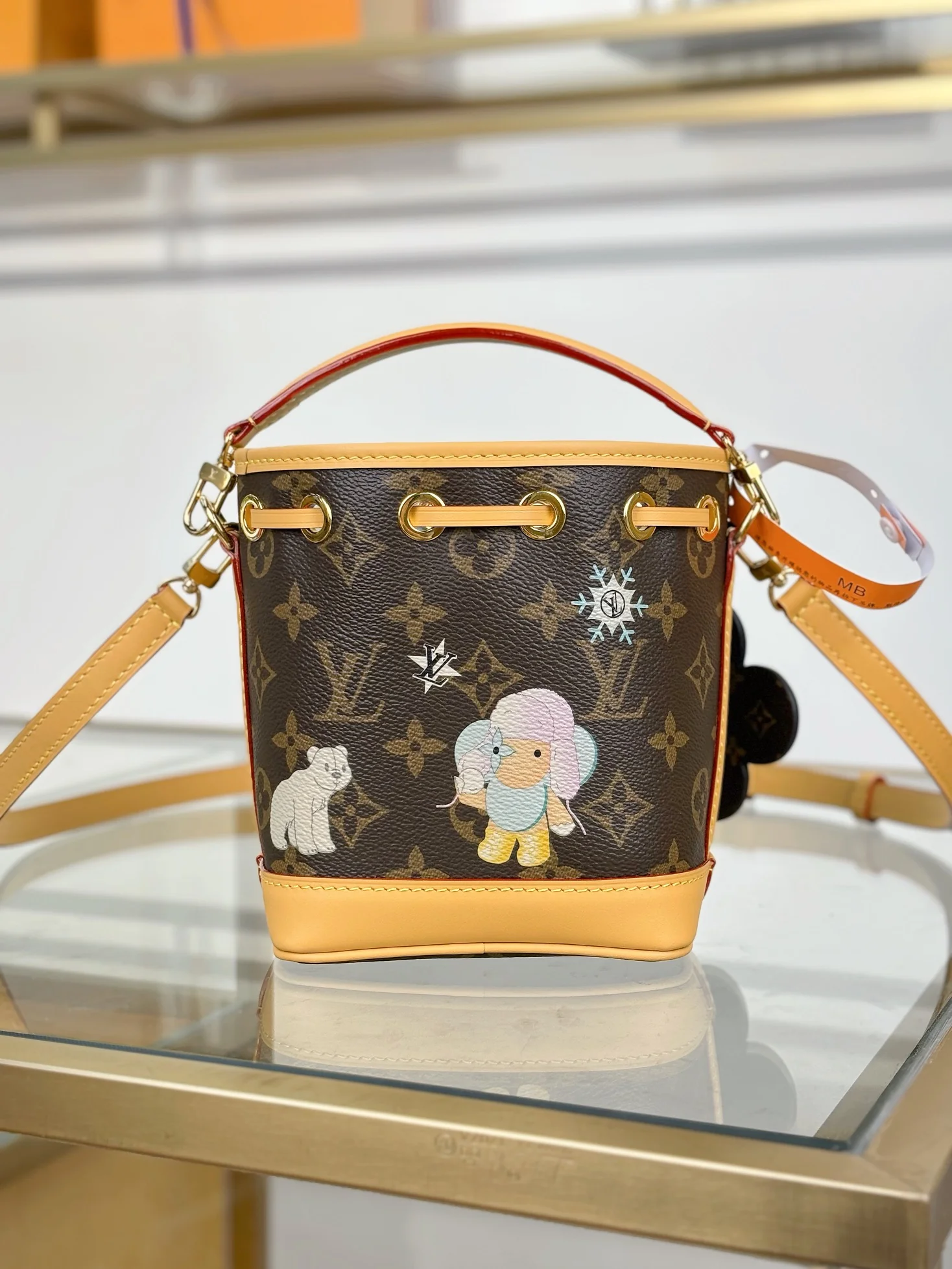 Louisvuitton Nano Noé Handbag M12221 16x13x10 cm - description_image8