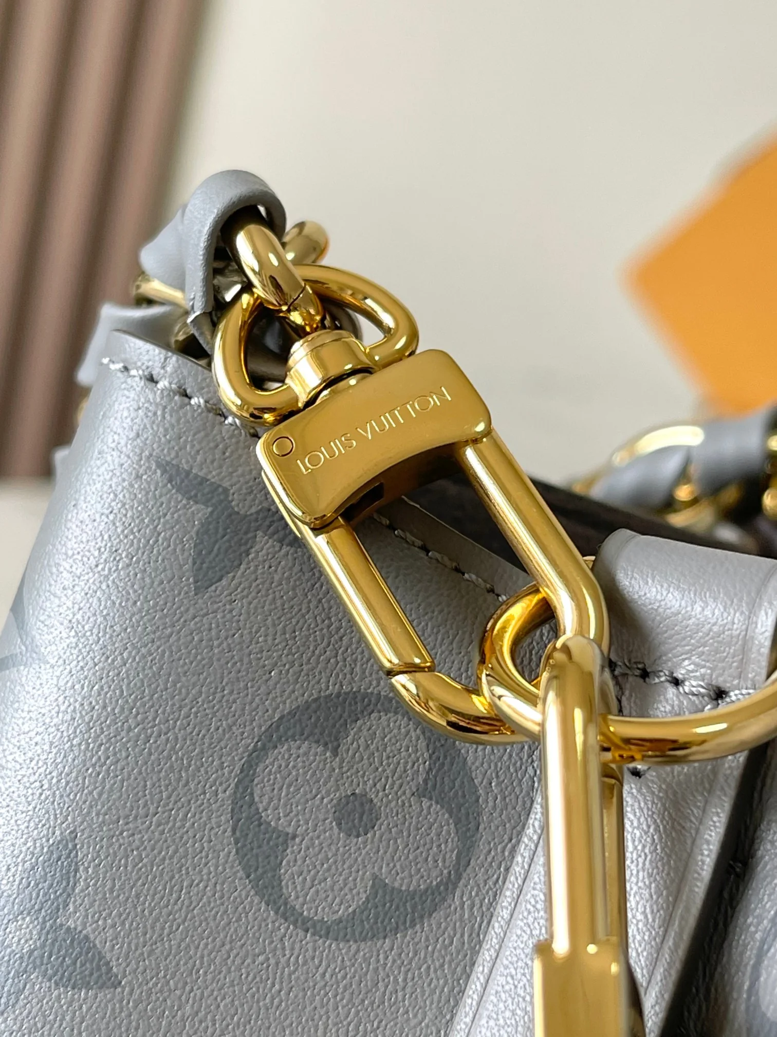 Louisvuitton Neonoe BB M12749 20x20x13cm - description_image5