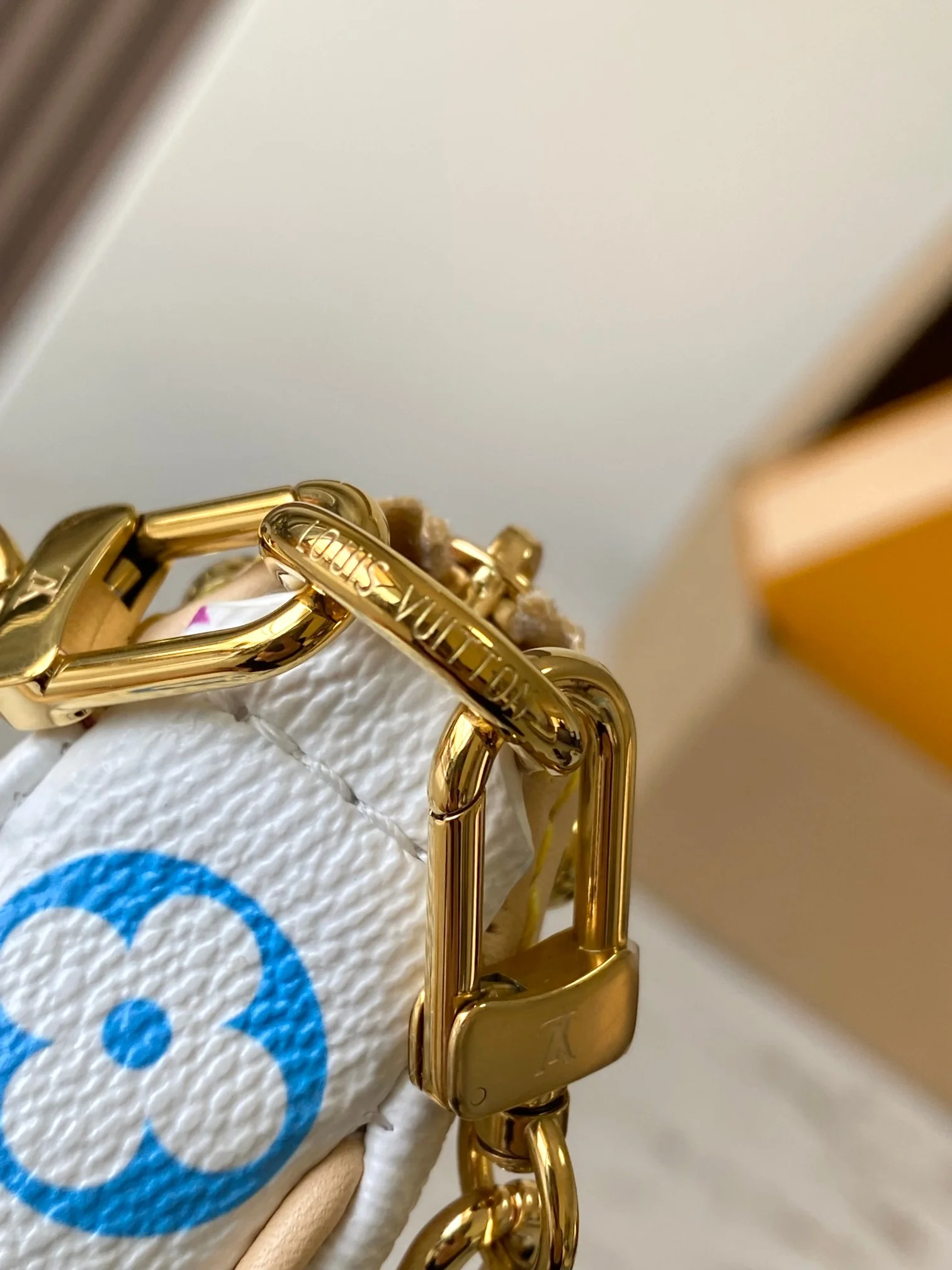 Louisvuitton Pochette Accessoires M13404 13.0 x 4.0 x 22.0 cm - description_image5