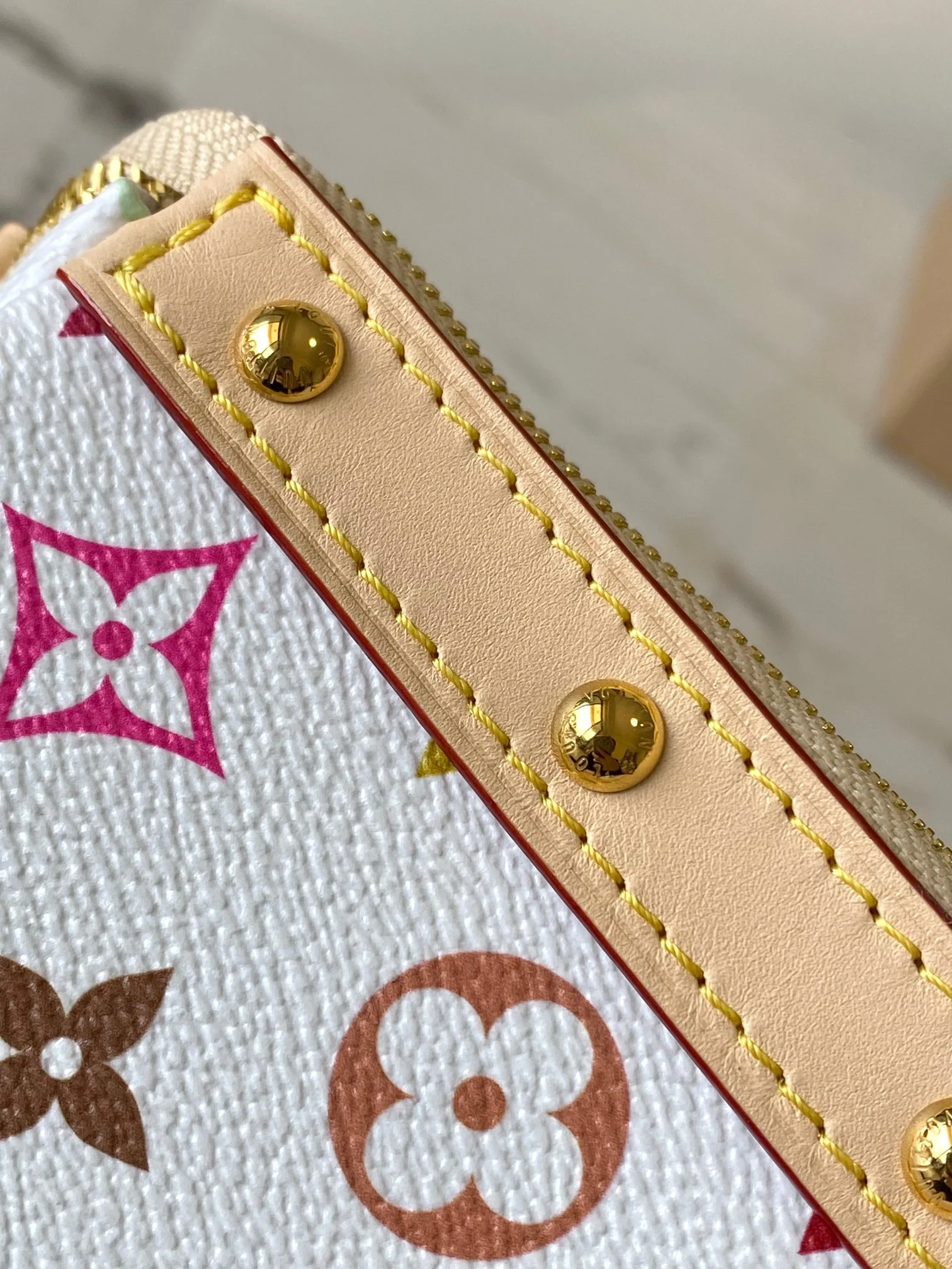 Louisvuitton Pochette Accessoires M13404 13.0 x 4.0 x 22.0 cm - description_image9