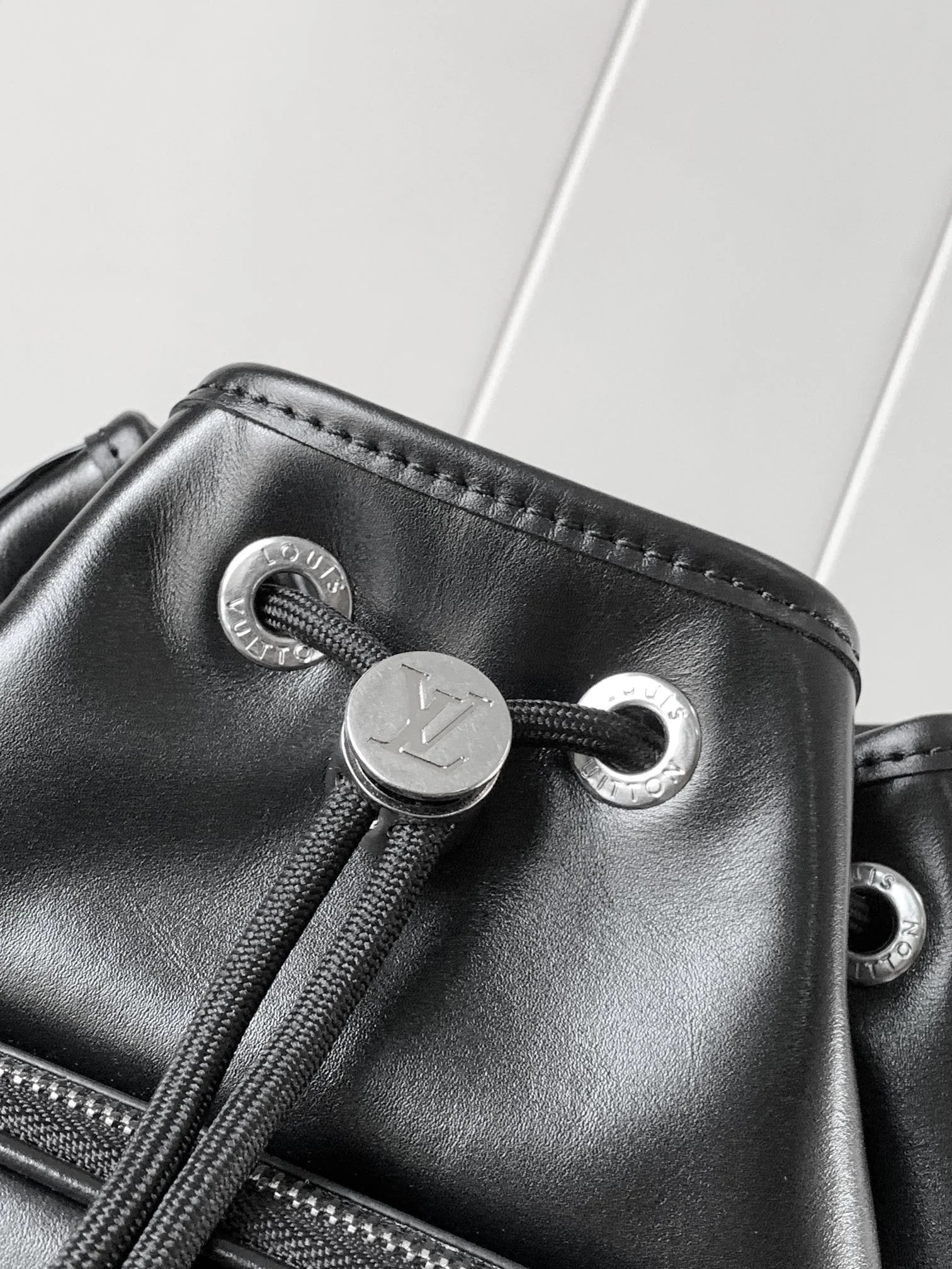 Louisvuitton Noé Cargo Small Bucket Bag 24 x 16 x 22 cm - description_image4