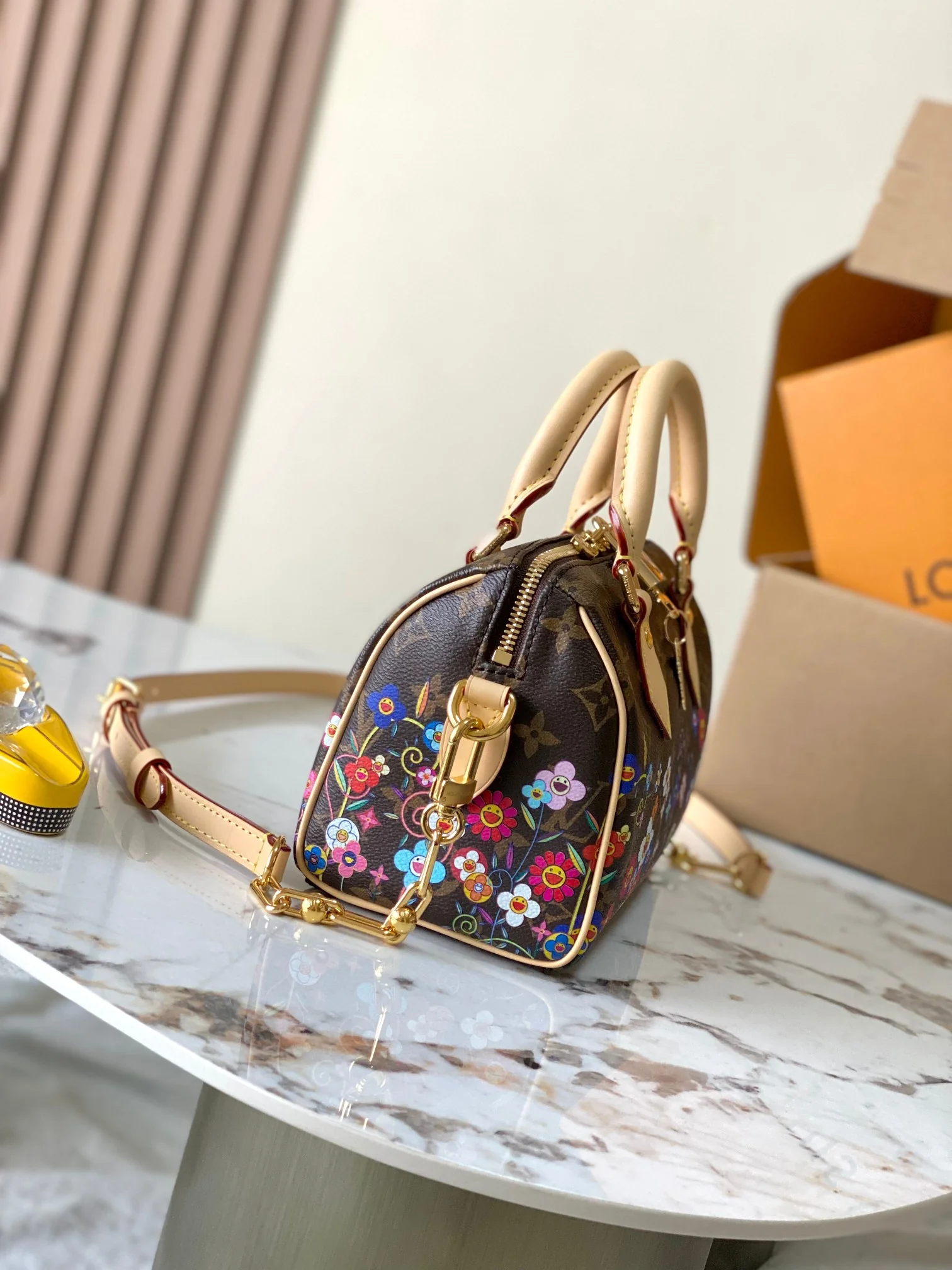 Louisvuitton Pochette Accessoires M14175 20.5 x 13.5 x 12 cm Louisvuitton Pochette Accessoires M14175 20.5 x 13.5 x 12 cm - description_image7