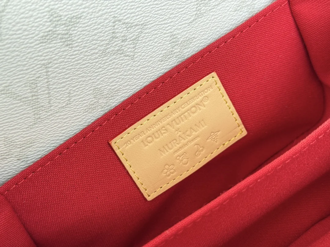 Louisvuitton Pochette Metis East West M14231 21.5x13.5x6 cm - description_image9