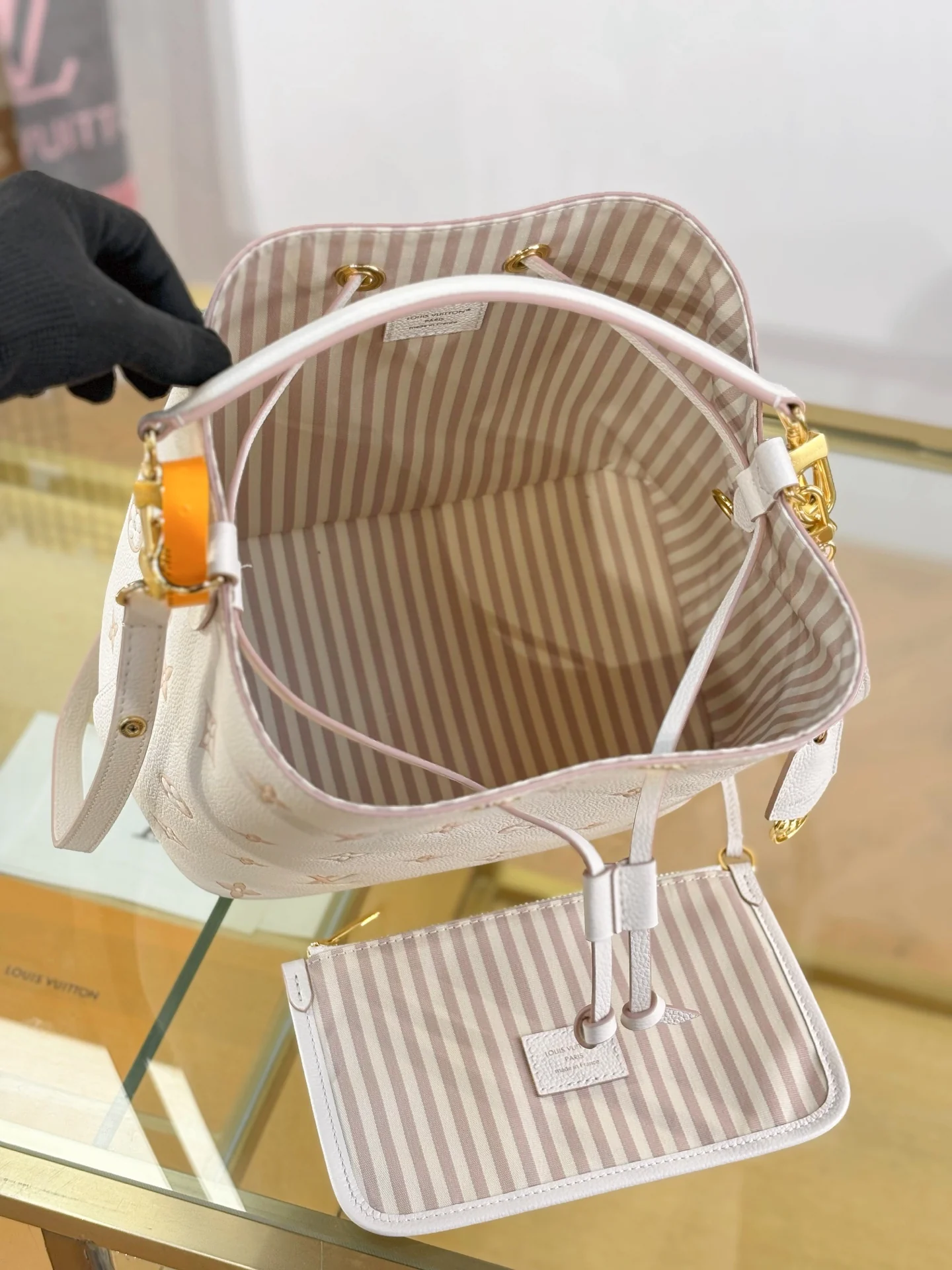 Louisvuitton Noé Medium Handbag M14401 26x26x17.5 cm - description_image5