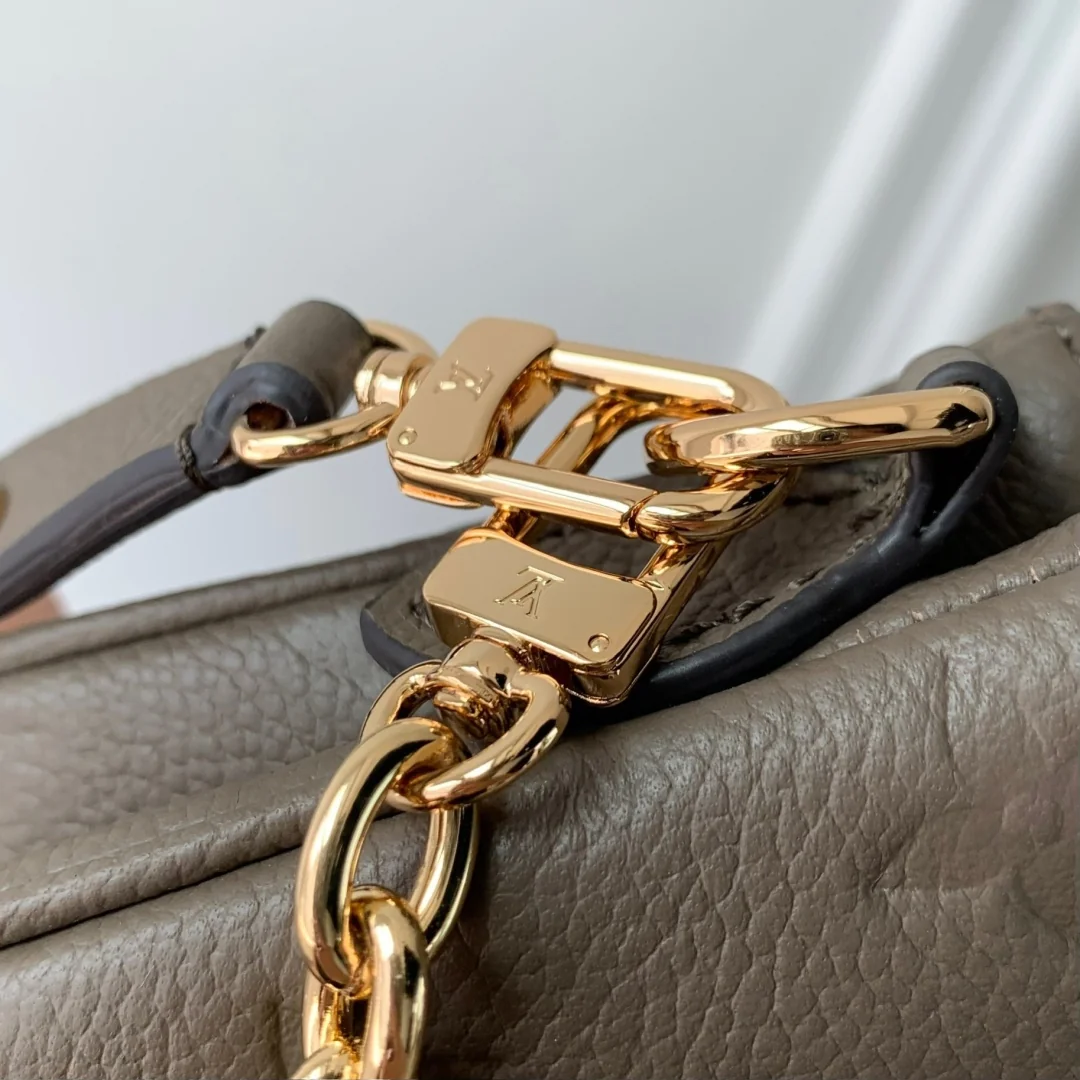 Louisvuitton Pochette Liv M25816 24.5 x 13.5 x 6.5 cm - description_image6