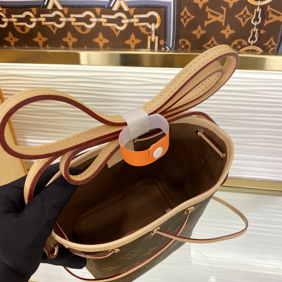 Louisvuitton Nano Noé Mini Bucket Bag M41346 13 x 16 x 10 cm - description_image8