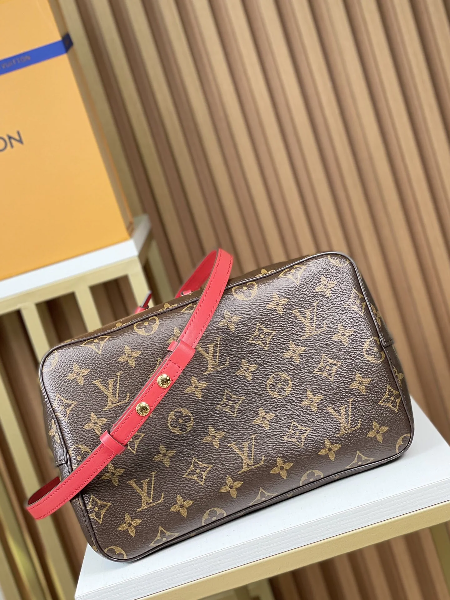 Louisvuitton Noé Bucket Bag M44021 26x26x17.5 cm - description_image5