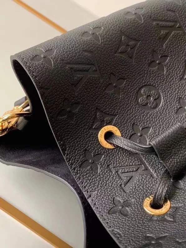Louisvuitton NéoNoé Medium Bucket Bag 26.0 x 26.0 x 17.5 cm - description_image4