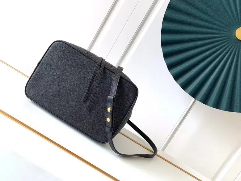 Louisvuitton NéoNoé Medium Bucket Bag 26.0 x 26.0 x 17.5 cm - description_image5