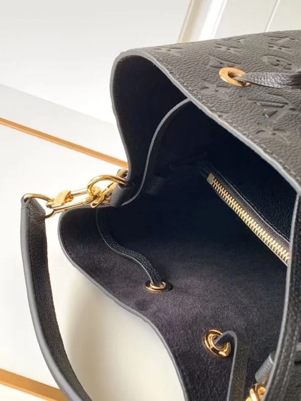 Louisvuitton NéoNoé Medium Bucket Bag 26.0 x 26.0 x 17.5 cm - description_image9