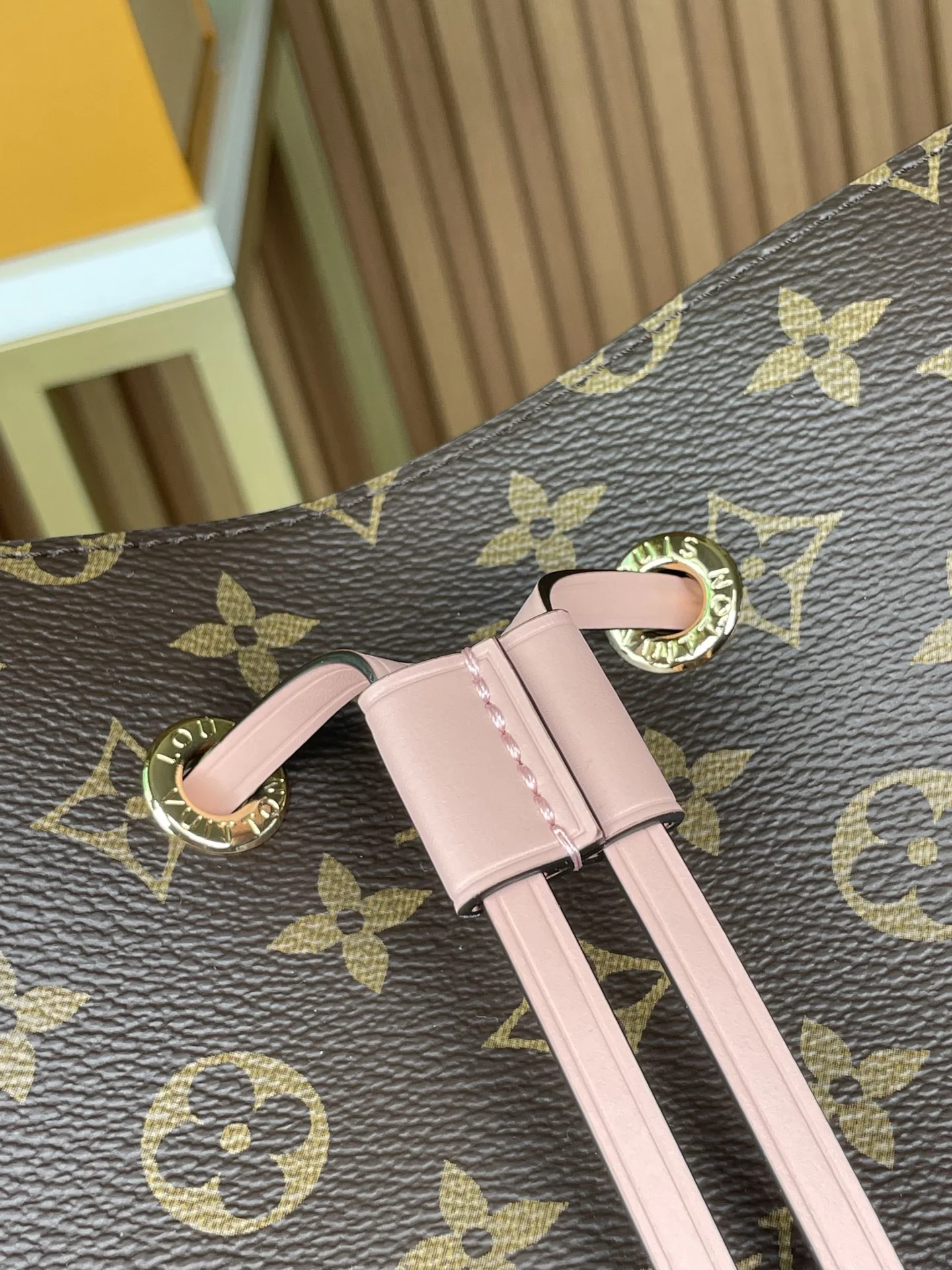 Louisvuitton Noé NEONOE M44022 26x26x17.5 cm Louisvuitton Noé NEONOE M44022 26x26x17.5 cm - description_image8