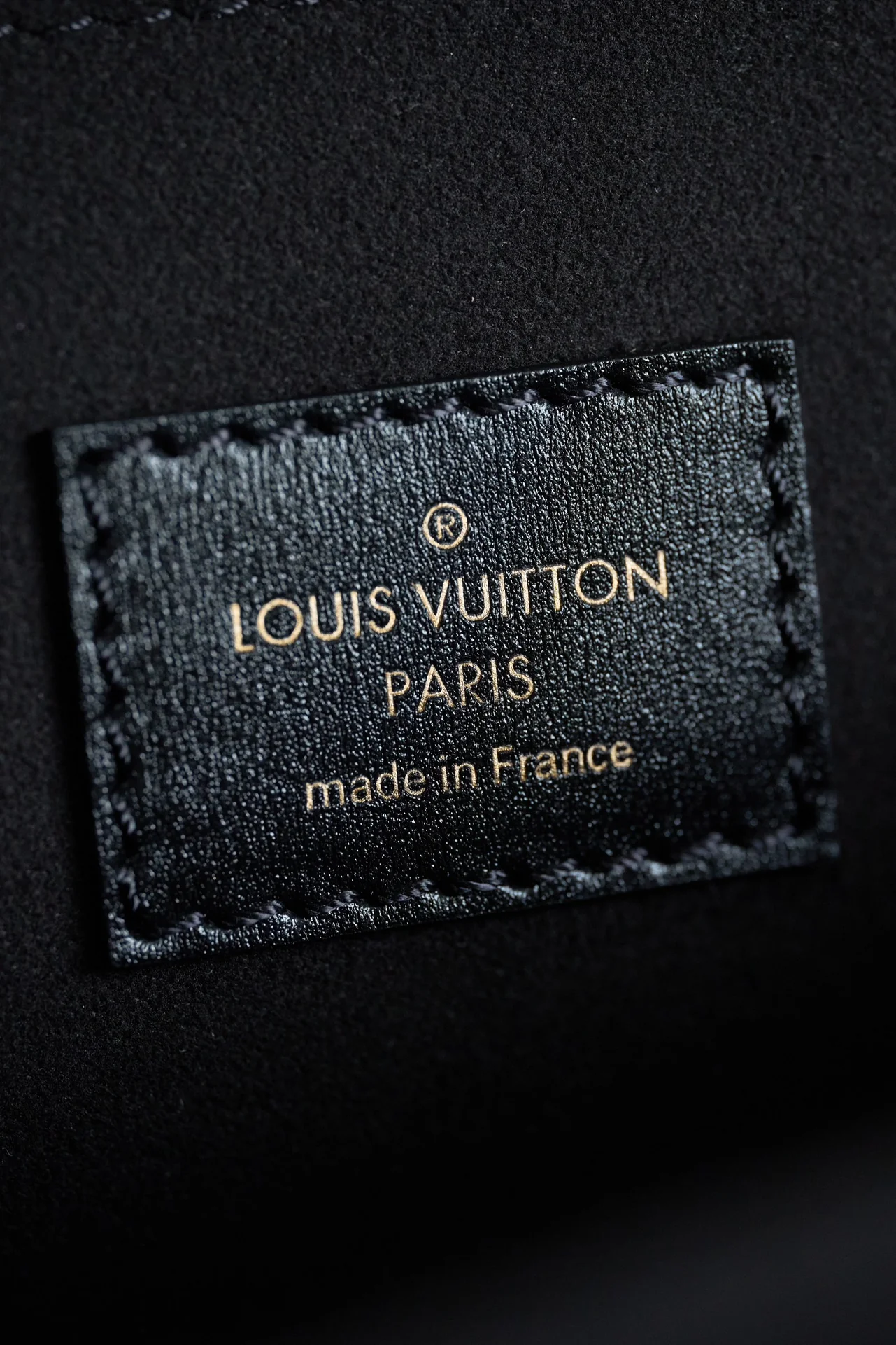 Louisvuitton Pochette Metis M44876 25 x 19 x 7 cm - description_image9