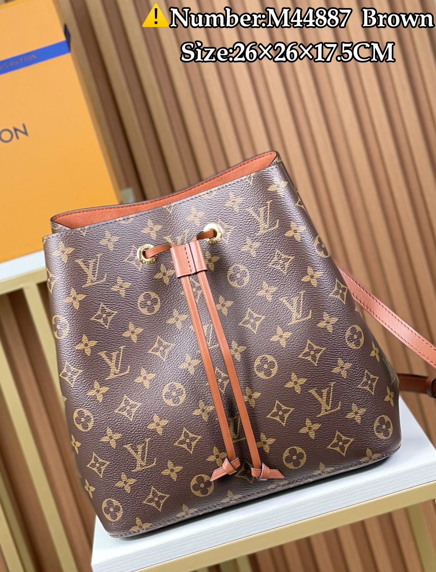 Louisvuitton Noe Bucket Bag M44887 26x26x17.5 cm Louisvuitton Noe Bucket Bag M44887 26x26x17.5 cm - description_image1