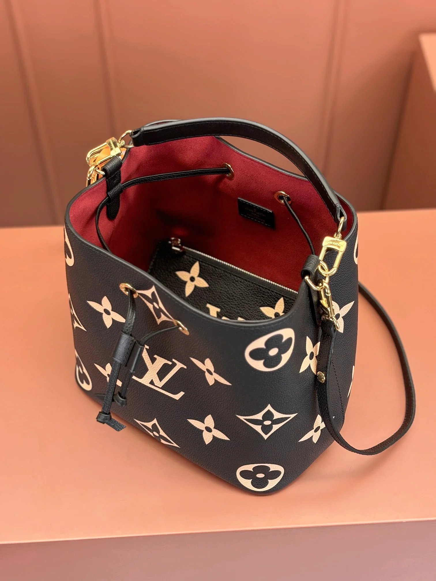 Louisvuitton Noe Medium Handbag M45497 26x26x17.5 cm - description_image4